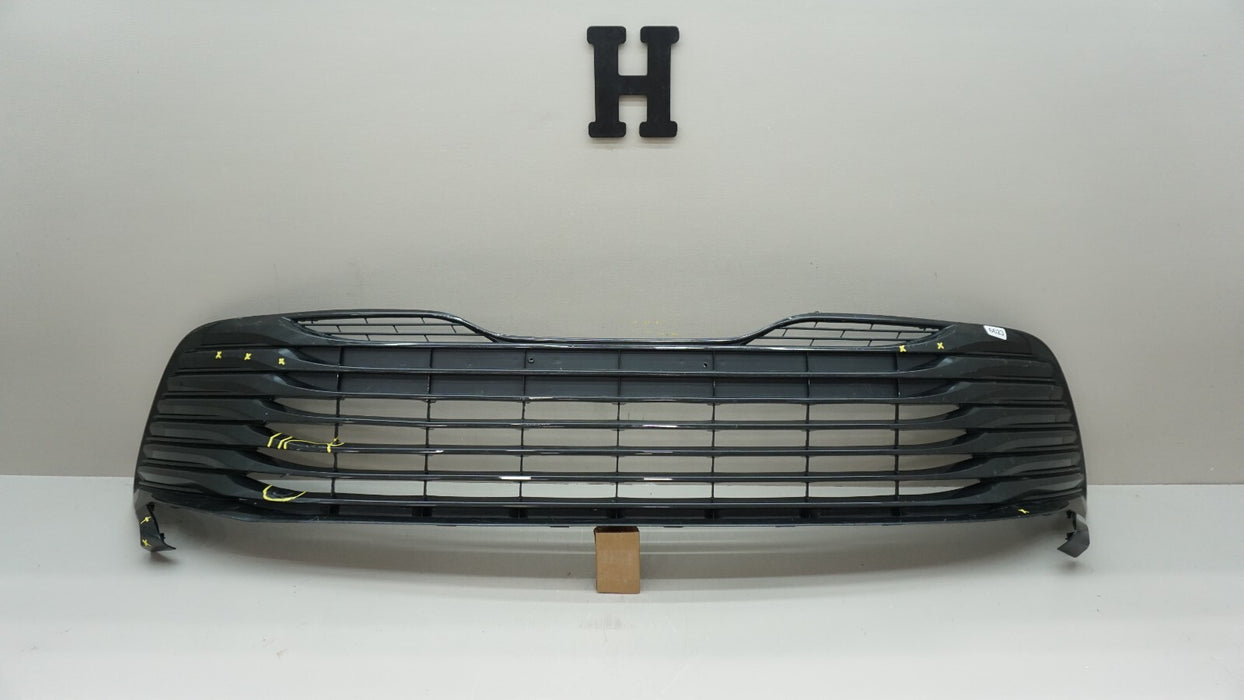 2018-2020 TOYOTA CAMRY FRONT BUMPER RADIATOR GRILLE 5310206240 OEM
