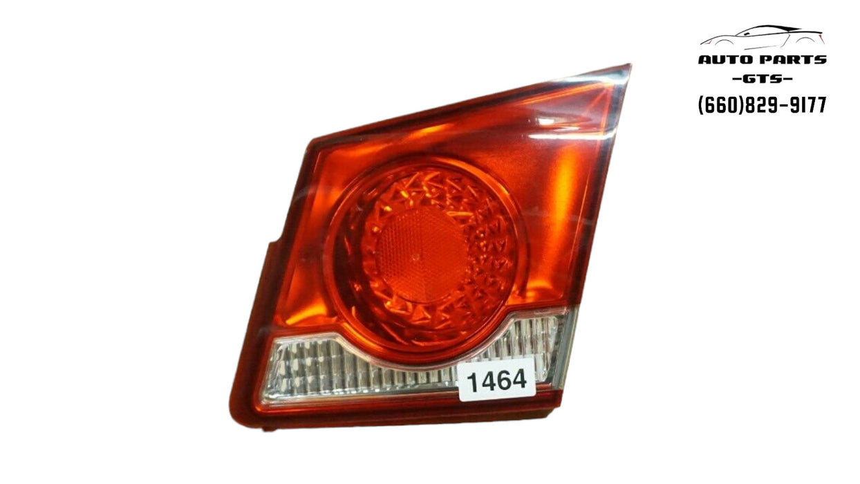 2011-2016 CHEVROLET CRUZE REAR RIGHT PASSENGER SIDE INNER TAIL LIGHT LAMP OEM