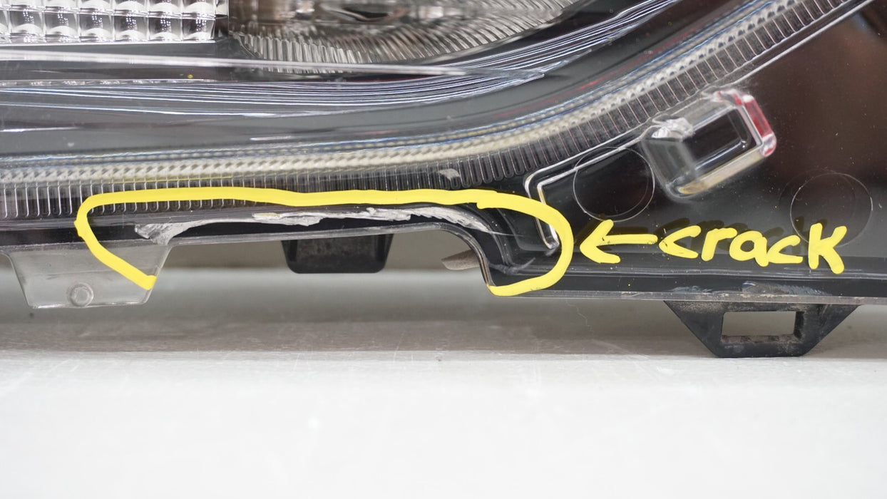 2019-2021 TOYOTA RAV4 REAR LH LEFT DRIVER SIDE INNER TAIL LIGHT OEM