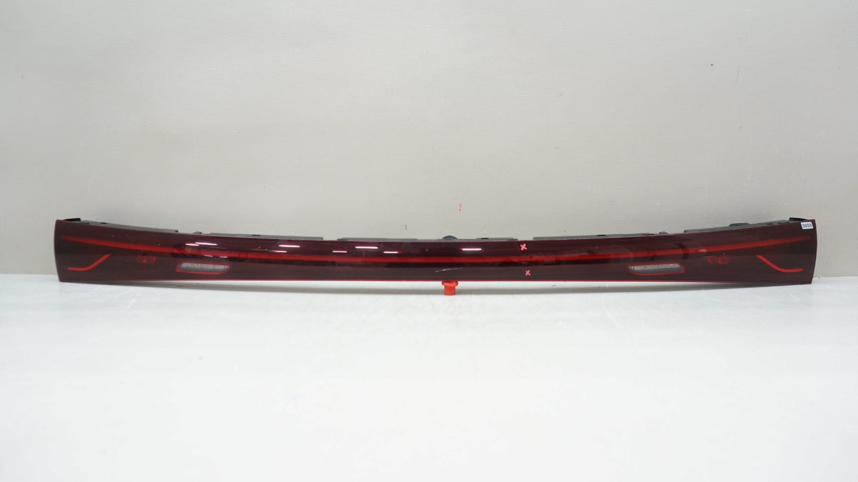 2021-2023 MERCEDES-BENZ EQS REAR CENTER TRUNK TAIL LIGHT OEM A2979063500