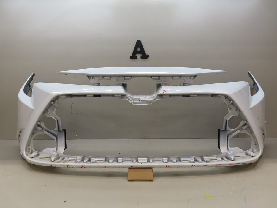 2020 2021 2022 TOYOTA COROLLA FRONT BUMPER COVER OEM 52119-02N90