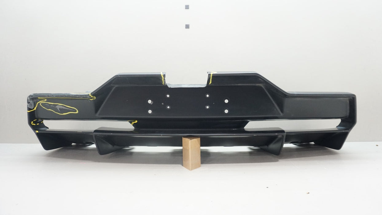 LAMBORGHINI HURACAN STO REAR BUMPER VALANCE DIFFUSER OEM 4T3825503F 3FZ
