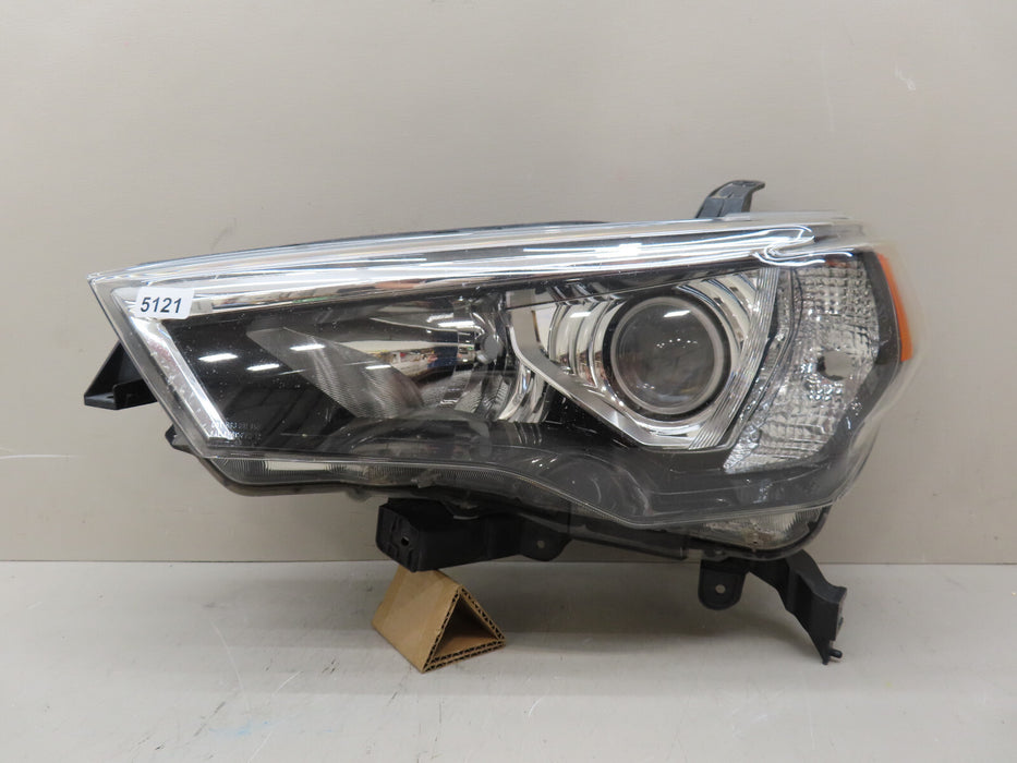 2014-2020 TOYOTA 4RUNNER FRONT LEFT DRIVER SIDE HEADLIGHT HALOGEN OEM