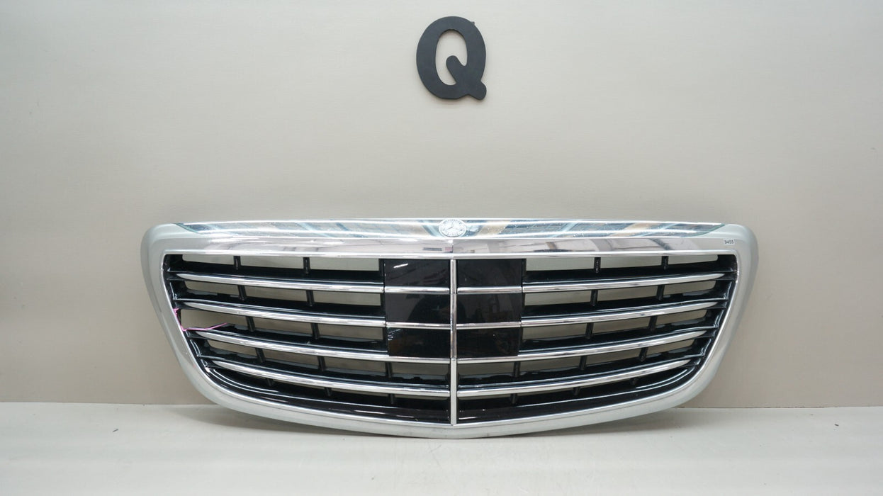 2014-2017 MERCEDES BENZ S CLASS W222 FRONT BUMPER GRILLE OEM A2228800483
