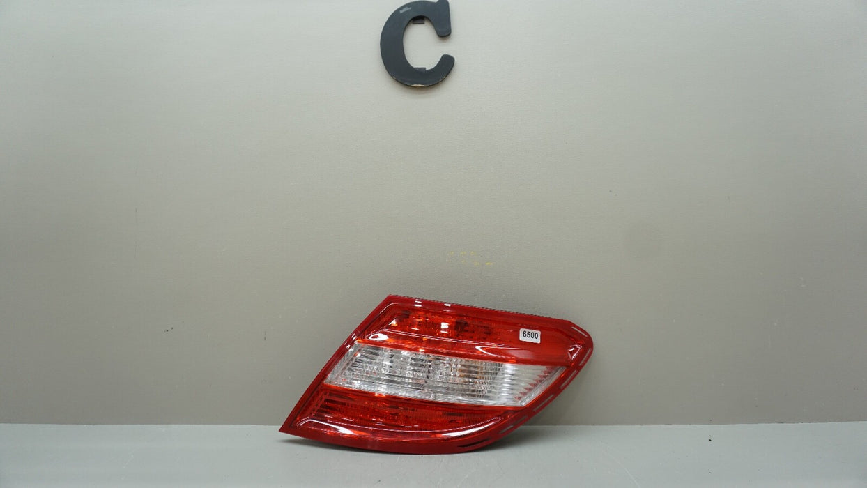 2008-2011 MERCEDES C-CLASS REAR RH RIGHT PASSENGER SIDE HEADLIGHT OEM