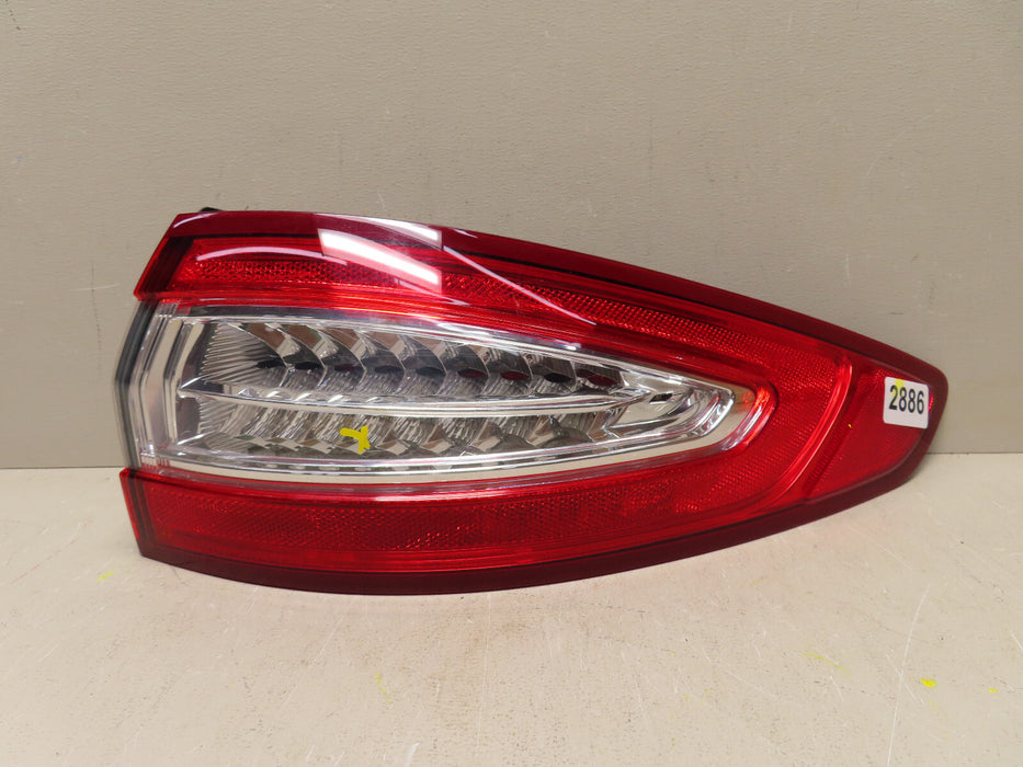 2013-2016 FORD FUSION REAR RIGHT PASSENGER OUTER TAIL LIGHT LED OEM.