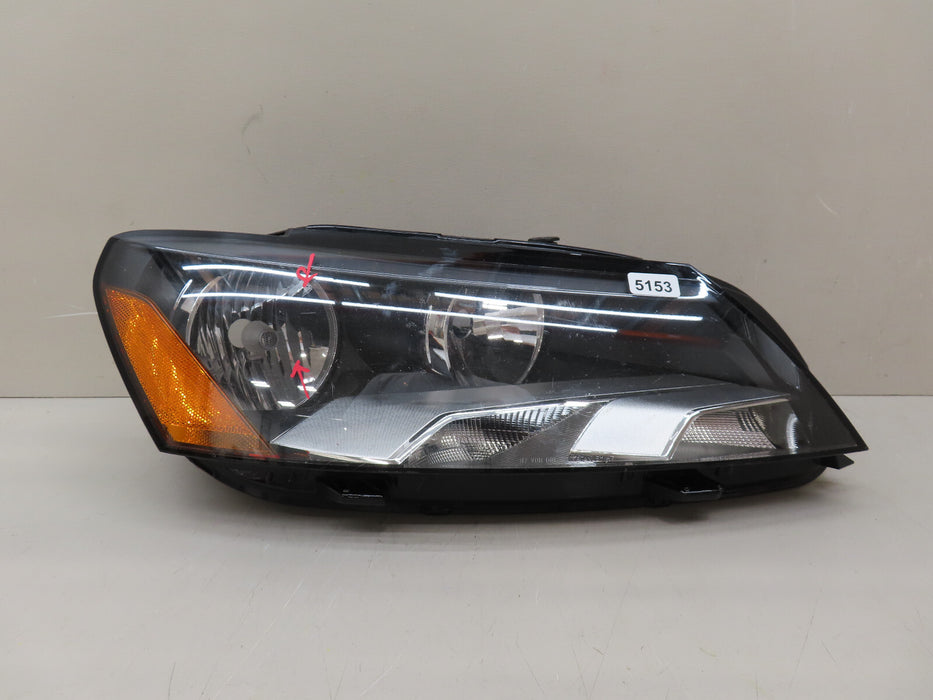 2012-2015 VOLKSWAGEN PASSAT FRONT RIGHT HEADLIGHT LAMP HALOGEN OEM 561.941.006A