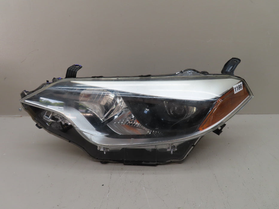 2014 - 2016 TOYOTA COROLLA FRONT LEFT DRIVER SIDE HEADLIGHT LAMP HALOGEN OEM
