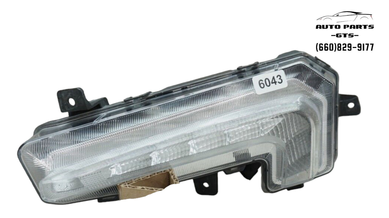 2016-2018 CHEVROLET MALIBU FRONT LEFT DRIVERS SIDE FOG DAY RUNNING LIGHT OEM