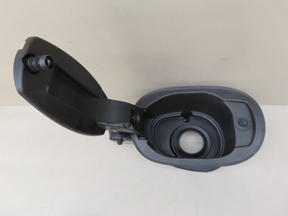 2015-2024 PORSCHE MACAN FUEL FILLER HOUSING OEM