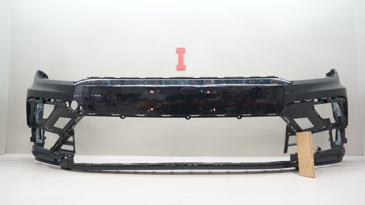 2018-2021 VOLKSWAGEN TIGUAN R-LINE FRONT BUMPER COVER OEM 5NN807221A (R.T)