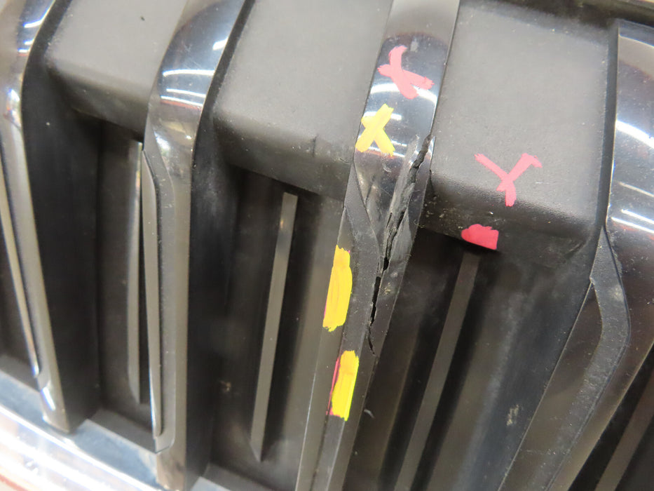 2019-2022 BMW 330I FRONT RADIATOR  GRILL GRILLE OEM