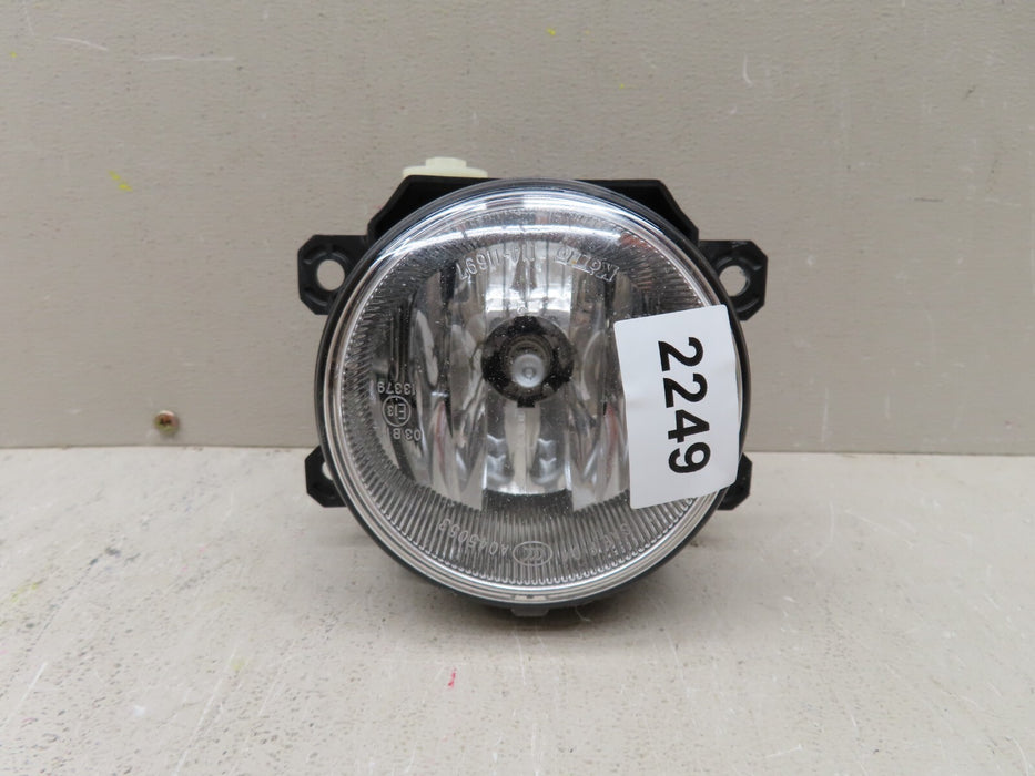 2015-2017 SUBARU FORESTER SUV FRONT LOWER BUMPER FOG LIGHT LAMP OEM 114-11697