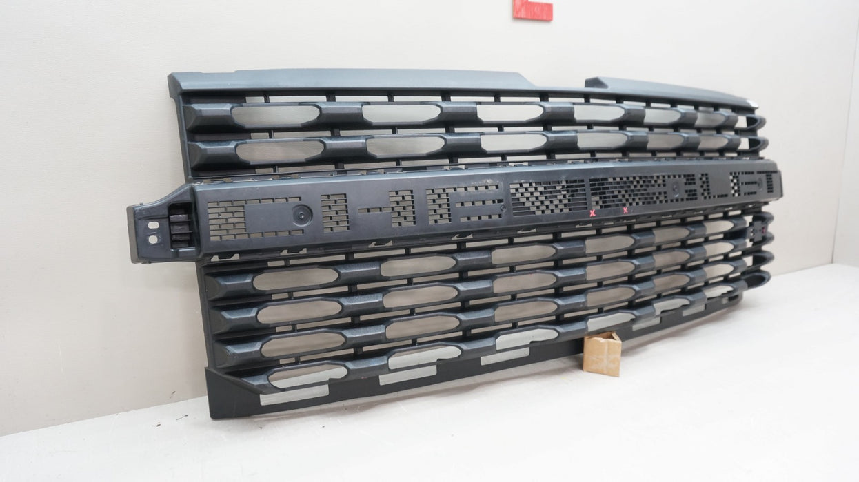 2019-2022 CHEVROLET SILVERADO 1500 FRONT BUMPER RADIATOR GRILLE OEM 23388715