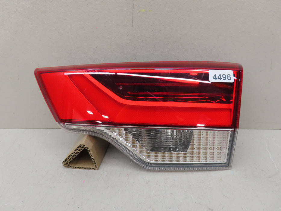 2017-2019 TOYOTA HIGHLANDER REAR RIGHT PASSENGER INNER TAIL LIGHT LED OEM