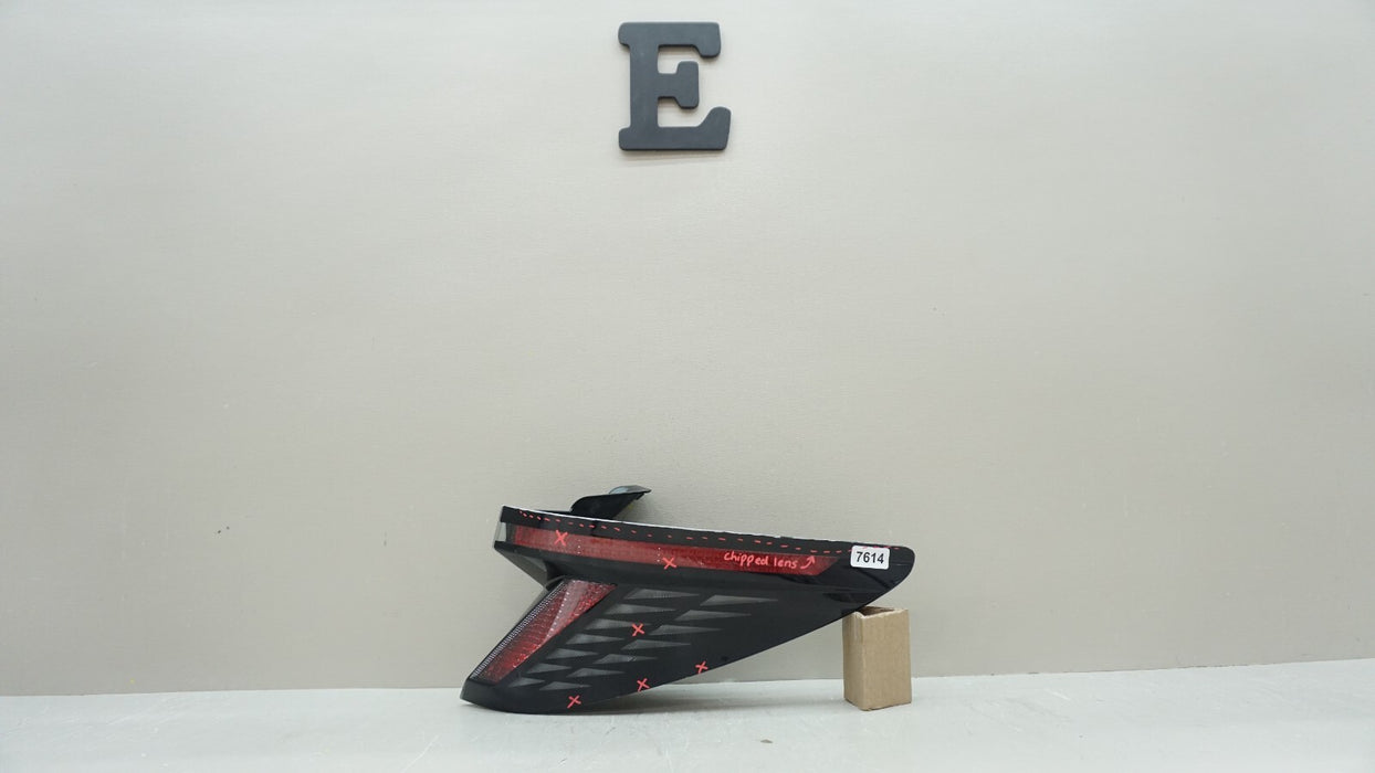 2022-2024 HYUNDAI TUCSON REAR LH LEFT DRIVER SIDE OUTER TAIL LIGHT OEM