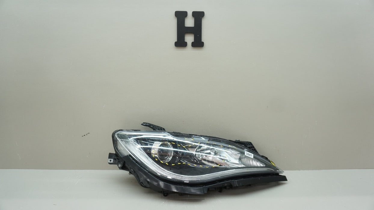 2017-2022 CHRYSLER PACIFICA FRONT RH RIGHT PASSENGER SIDE XENON HEADLIGHT OEM