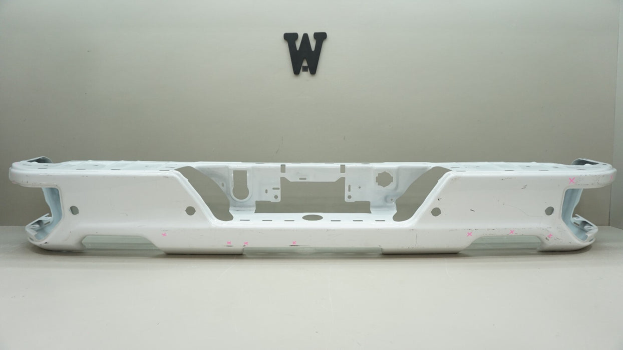 2019-2022 CHEVROLET SILVERADO GMC SIERRA 1500 REAR BUMPER METAL OEM 84429050