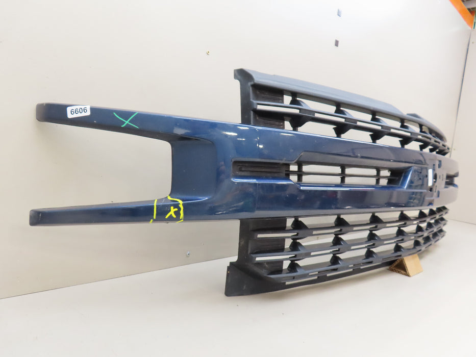2019-2021 CHEVROLET SILVERADO 1500 FRONT RADIATOR GRILLE GRILL OEM