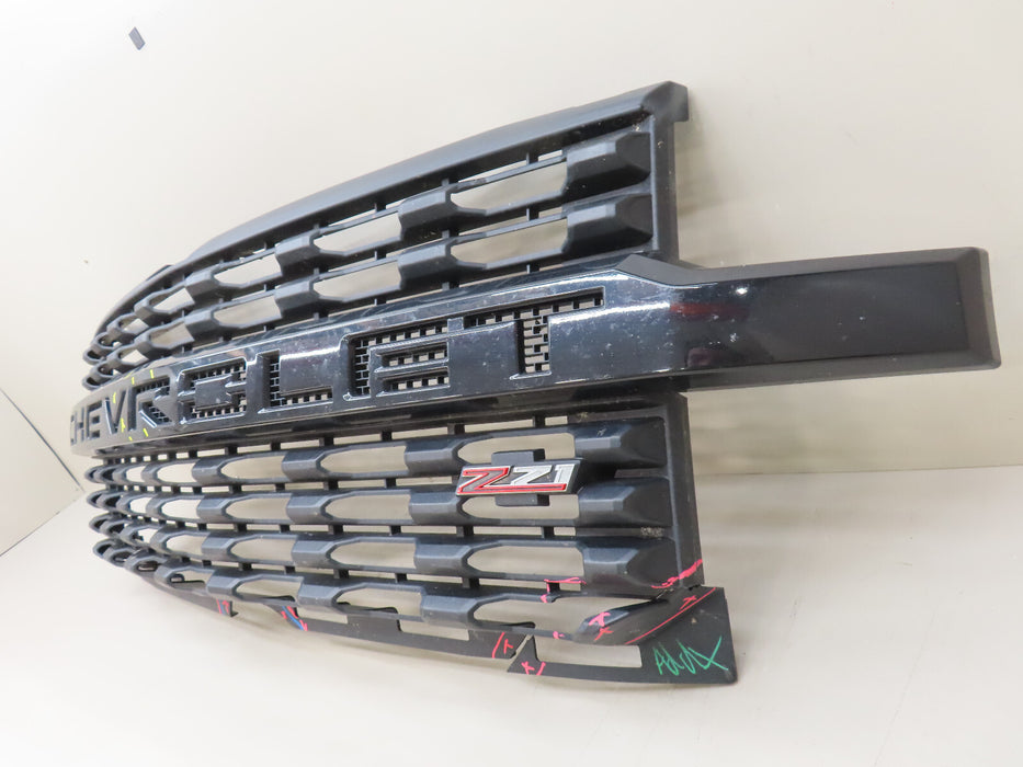 2019-2022 CHEVROLET SILVERADO 1500 FRONT BUMPER RADIATOR GRILLE OEM 23388715