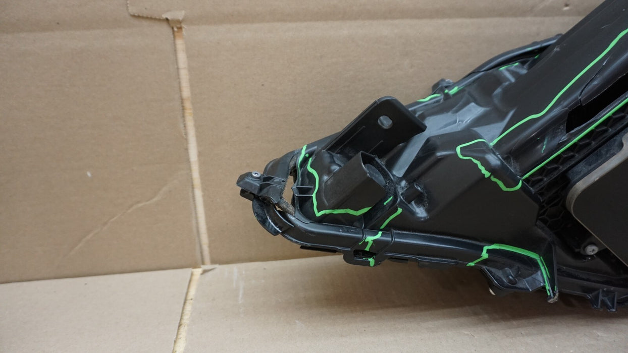 2019-2021 LEXUS ES350 ES300H FRONT RIGHT PASSENGER SIDE HEADLIGHT OEM FOR PARTS