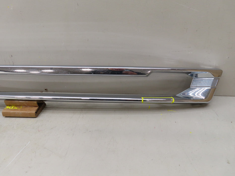 2019-2021 GMC Sierra 1500 SLT FRONT GRILL LOWER CHROME BEZEL TRIM OEM