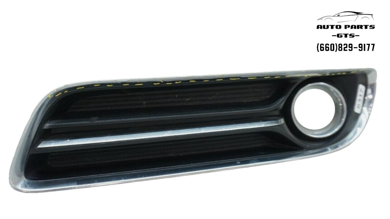 2011-2016 CHRYSLER 300 LEFT LOWER GRILLE FOG LIGHT BEZEL TRIM OEM 11LX-197AB