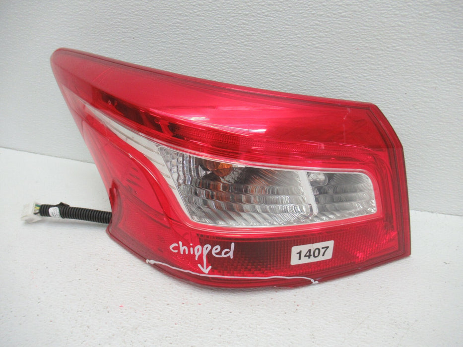 2016 2017 2018 2019 NISSAN SENTRA DRIVER SIDE QUARTER PANEL TAIL LIGHT LAMP OEM
