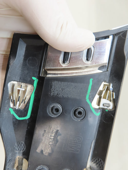 2019-2022 GMC SIERRA 1500 6.6L V8 FRONT LEFT DRIVER FENDER EMBLEM OEM