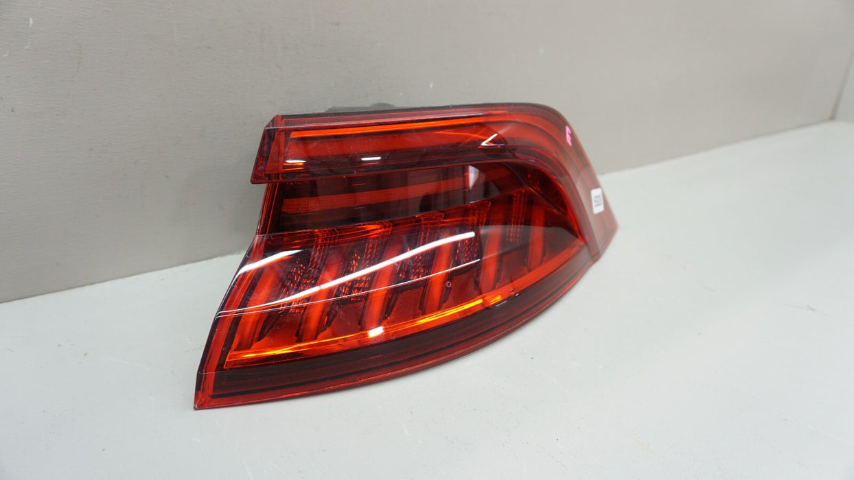 2019-2021 AUDI Q8 REAR RH RIGHT PASSENGER SIDE OUTER TAIKL LIGHT OEM