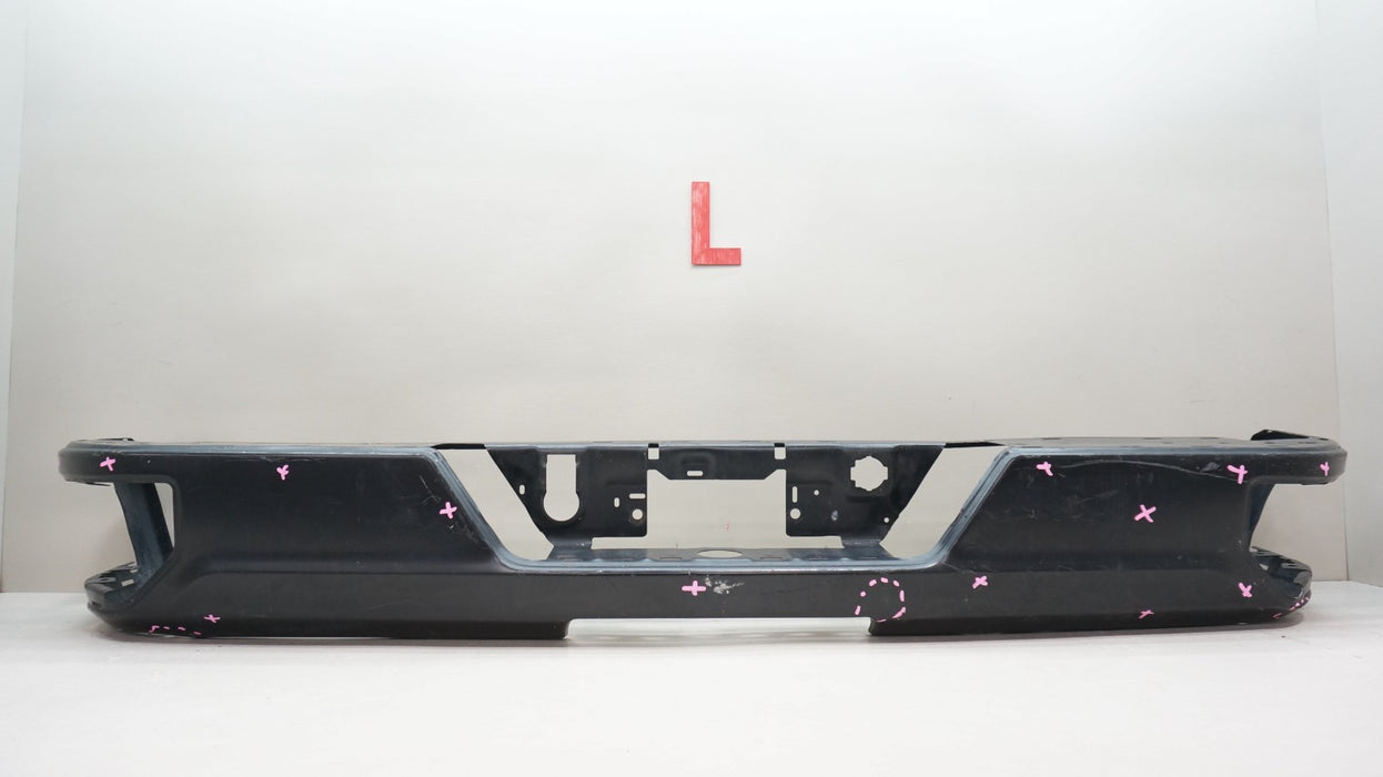 2019-2022 CHEVROLET SILVERADO GMC SIERRA 1500 REAR BUMPER METAL OEM 84429050