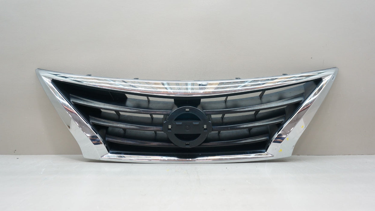 2015-2019 NISSAN VERSA FRONT BUMPER RADIATOR GRILLE OEM 623109KM0A