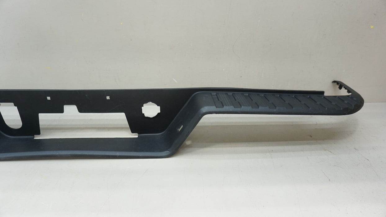 2019-2022 GMC SIERRA REAR BUMPER FACIA STEP PAD COVER OEM 84564764