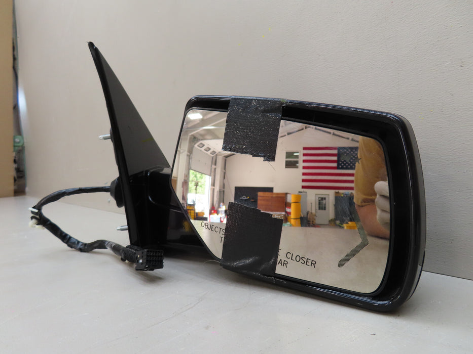 2015-2020 GMC YUKON, XL FRONT RIGHT PASSENGER SIDE MIRROR OEM