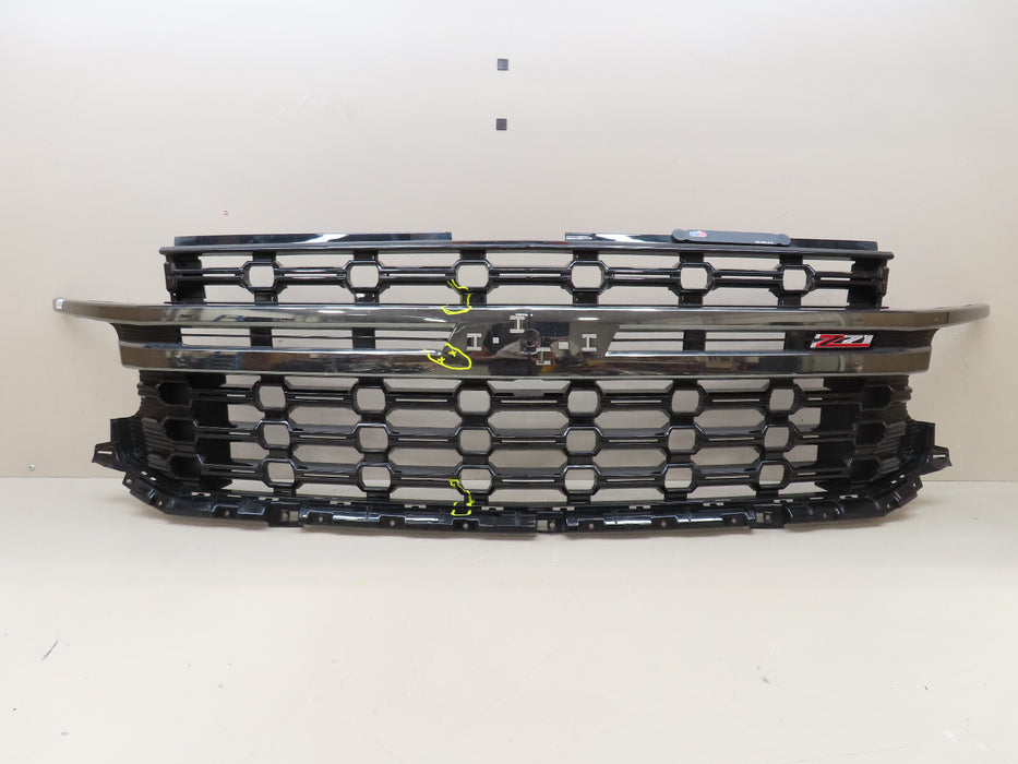 2021 2022 2023 CHEVROLET TAHOE/SUBURBAN Z71 FRONT RADIATOR GRILLE GRILL OEM