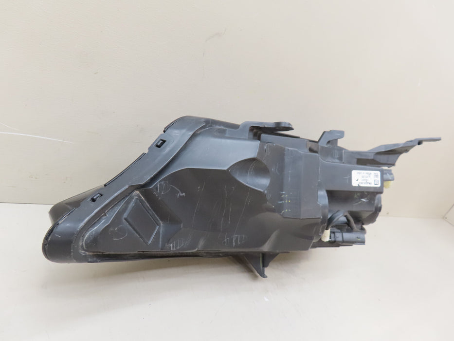 2019-2022 CHEVROLET MALIBU FRONT RIGHT PASSENGER SIDE HEADLIGHT HEADLAMP OEM
