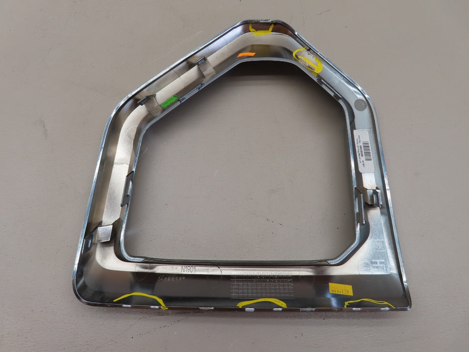 2019-2022 GMC SIERRA 1500 AT4 FRONT LEFT FOG LIGHT BEZEL COVER TRIM OEM 84528058