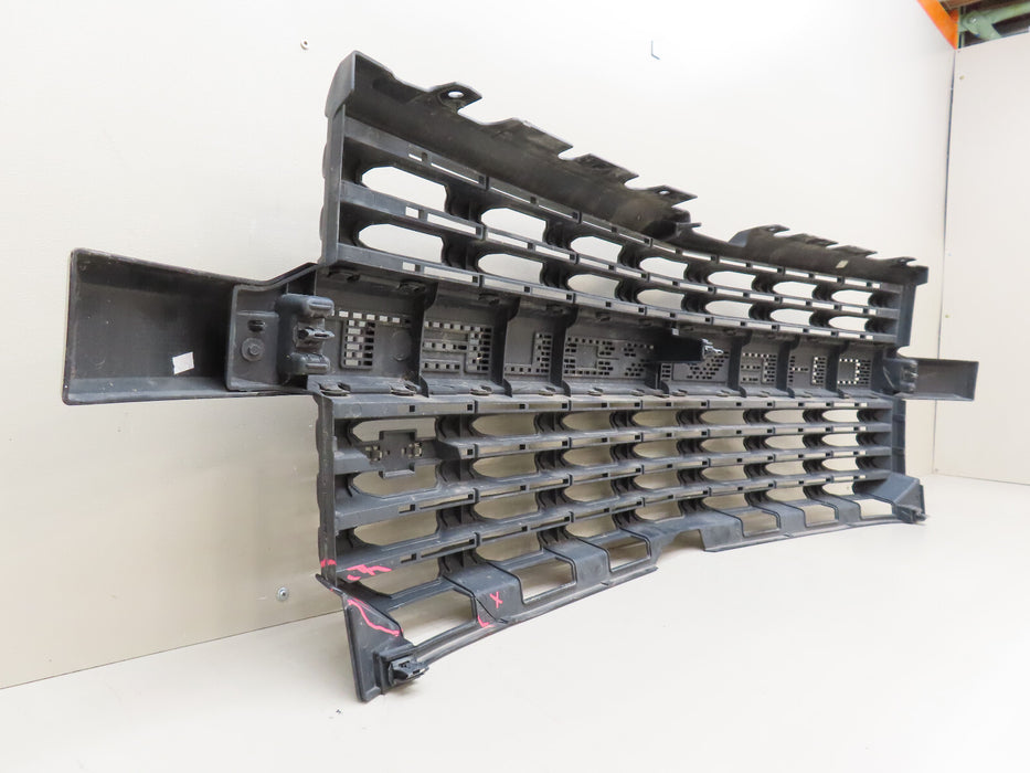 2019-2022 CHEVROLET SILVERADO 1500 FRONT BUMPER RADIATOR GRILLE OEM 23388715