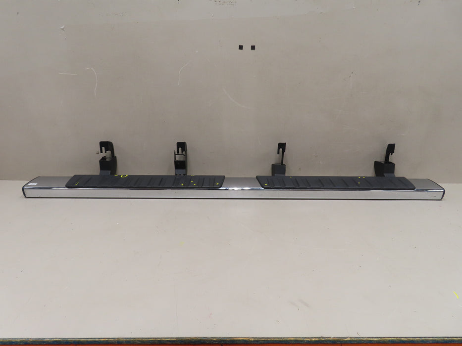 2014-2019 CHEVROLET SILVERADO 1500 FRONT LEFT RUNNING BOARD ROCKER PANEL OEM
