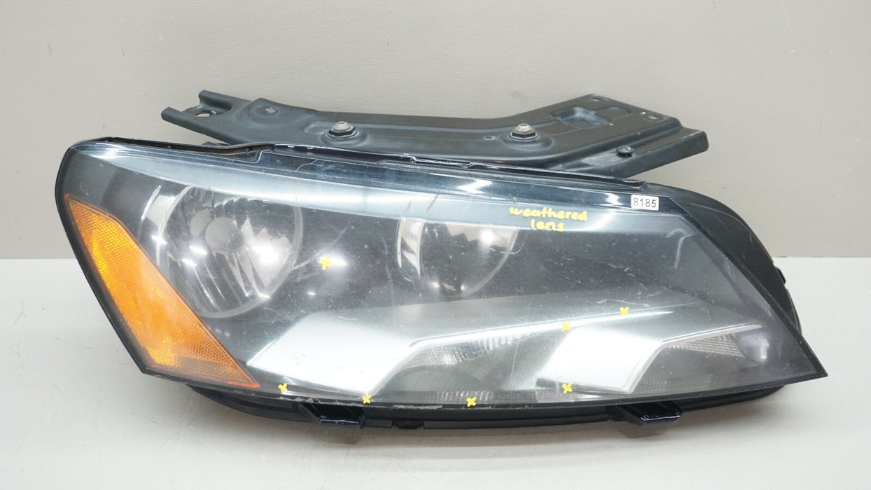 2012-2015 VOLKSWAGEN PASSAT FRONT RIGHT PASSENGER SIDE HALOGEN HEADLIGHT OEM