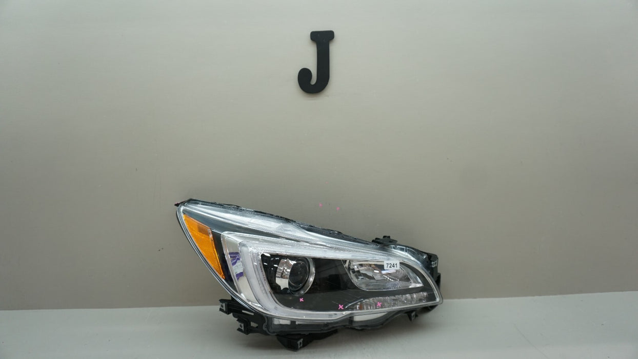 2015-2017 SUBARU LEGACY OUTBACK FRONT RIGHT PASSENGER SIDE HEADLIGHT HALOGEN OEM