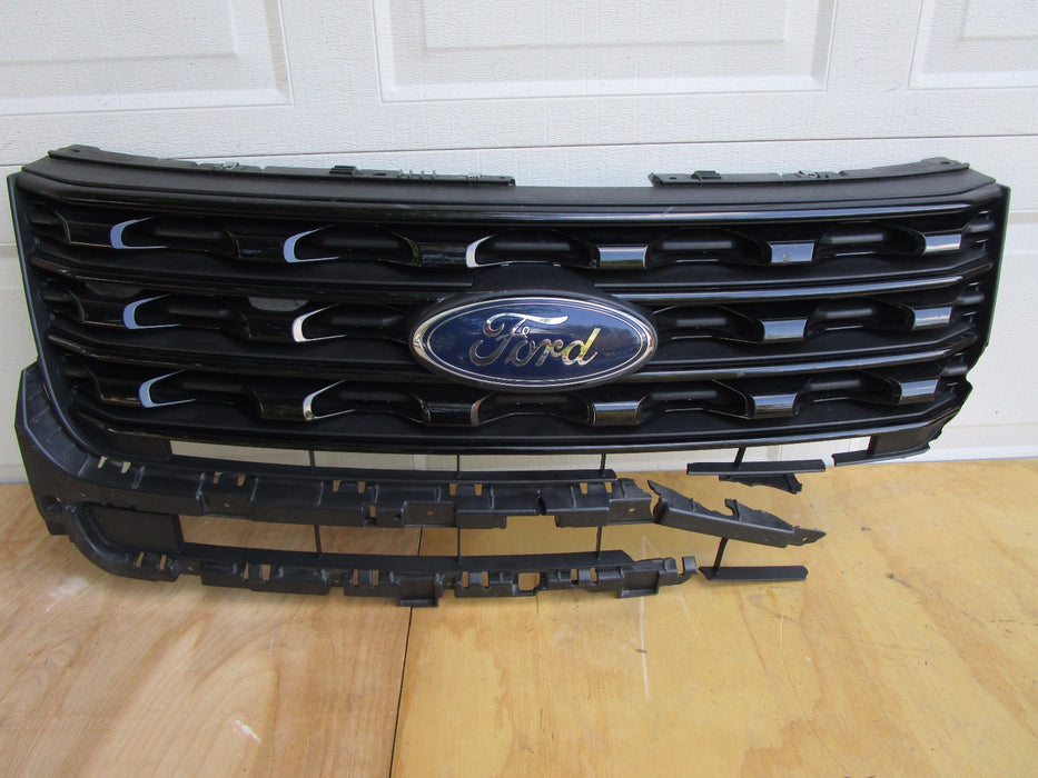 16 17 FORD EXPLORER SPORT FRONT GRILL GRILLE OEM