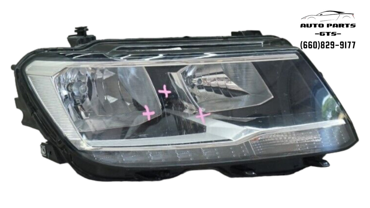 2018-2020 VOLKSWAGEN TIGUAN FRONT RIGHT HEADLIGHT LAMP HALOGEN OEM 5NL941006
