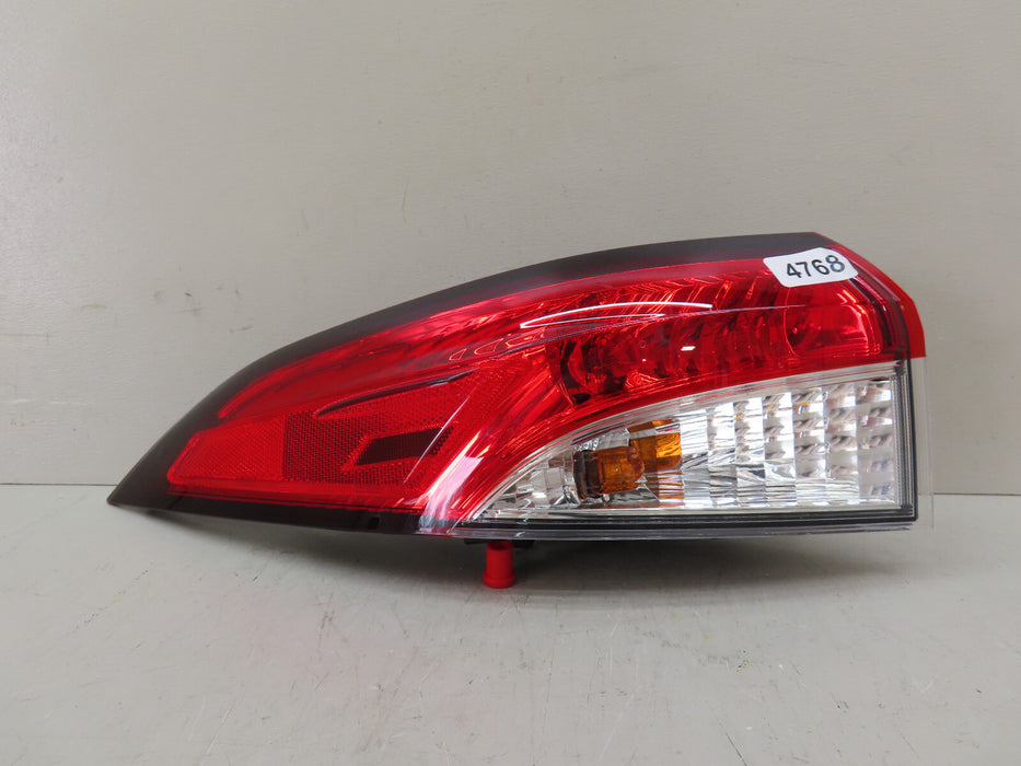 2020 2021 2022 TOYOTA COROLLA REAR LEFT DRIVER SIDE TAIL LIGHT OEM