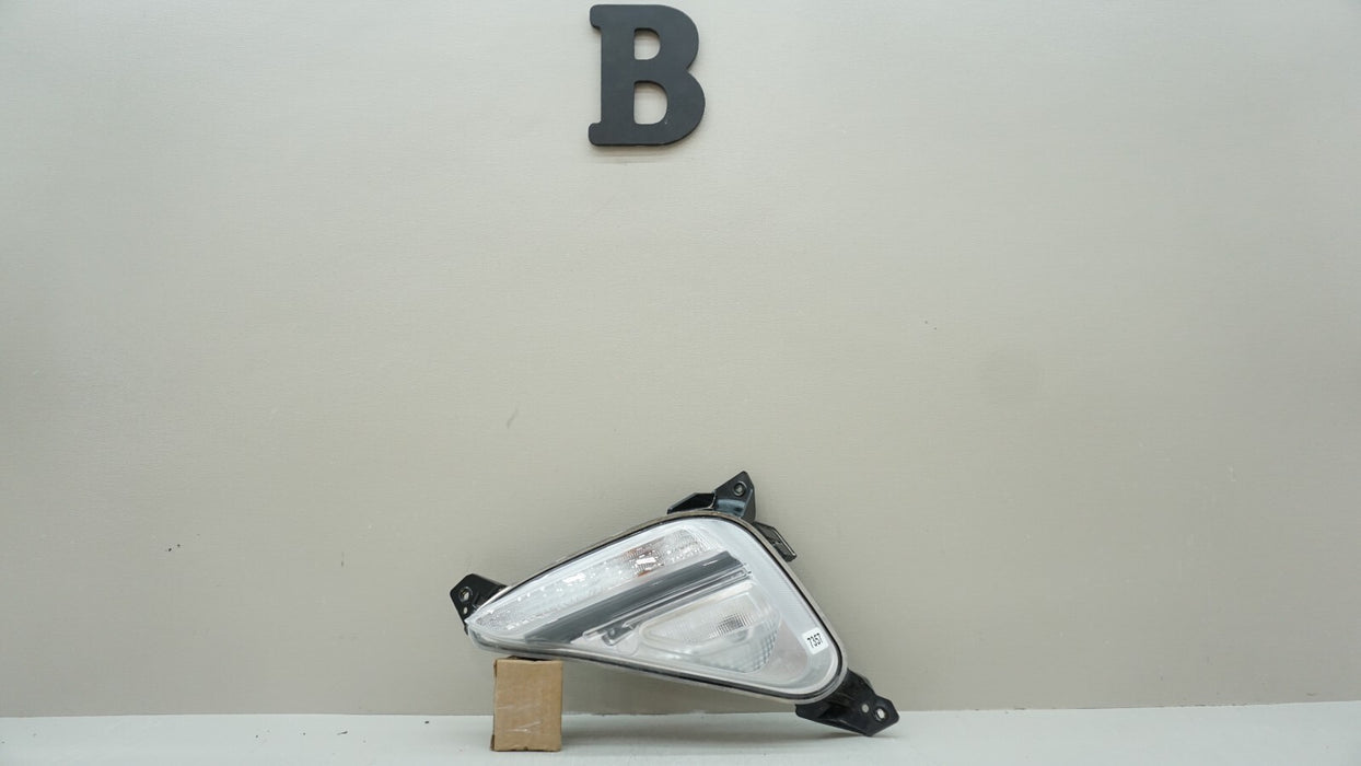 2019-2021 KIA FORTE REAR RIGHT PASSENGER SIDE TURN SIGNAL LIGHT OEM