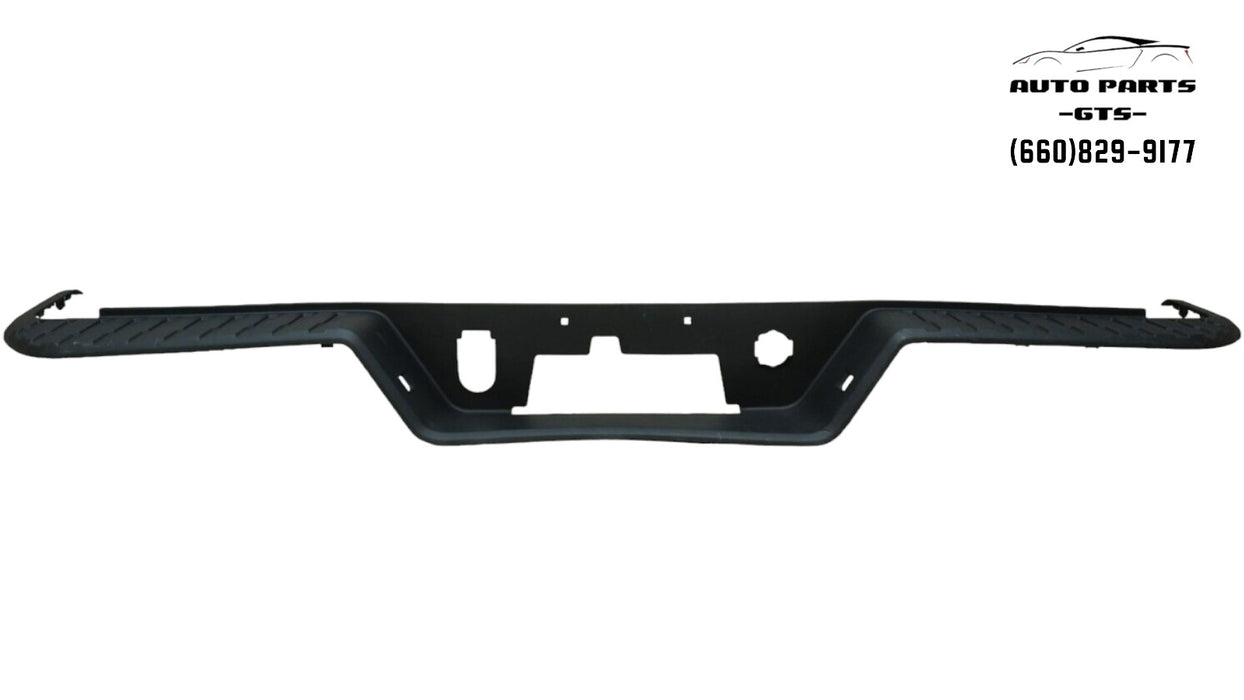 2019-2022 GMC SIERRA REAR BUMPER FACIA STEP PAD COVER OEM 84564764