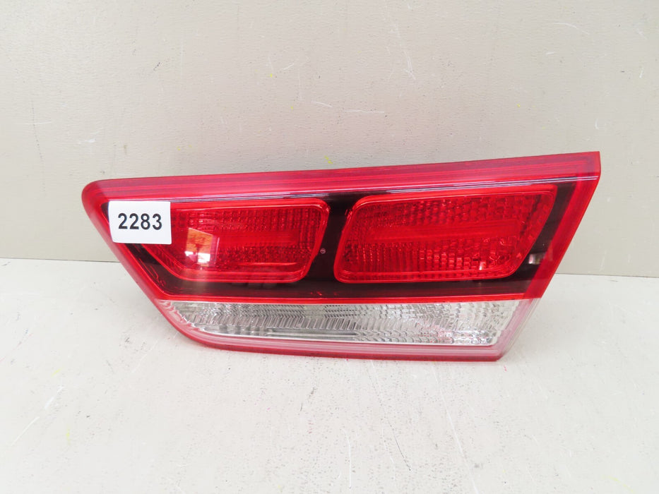 2016-2018 KIA OPTIMA REAR RIGHT SIDE INNER TAIL LIGHT STOP LAMP OEM 92404-D5000