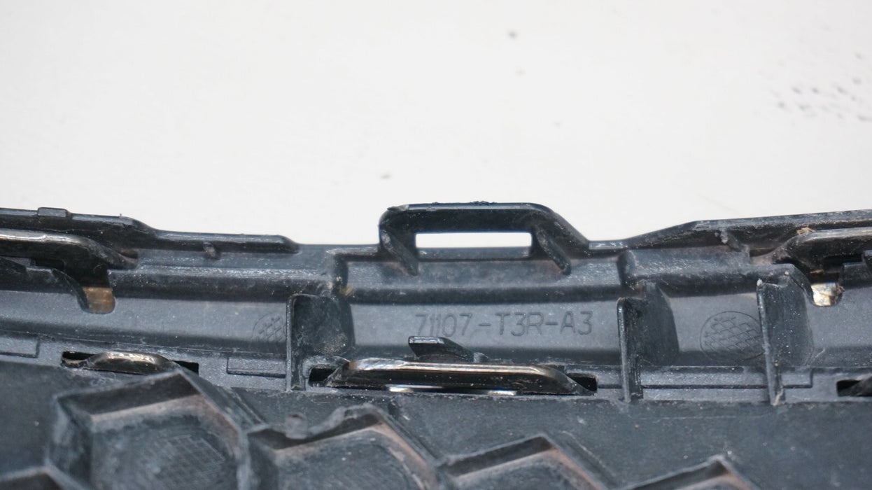 2019-2022 ACURA ILX FRONT LEFT DRIVER SIDE FOG LIGHT TRIM COVER OEM 71107-T3R-A3