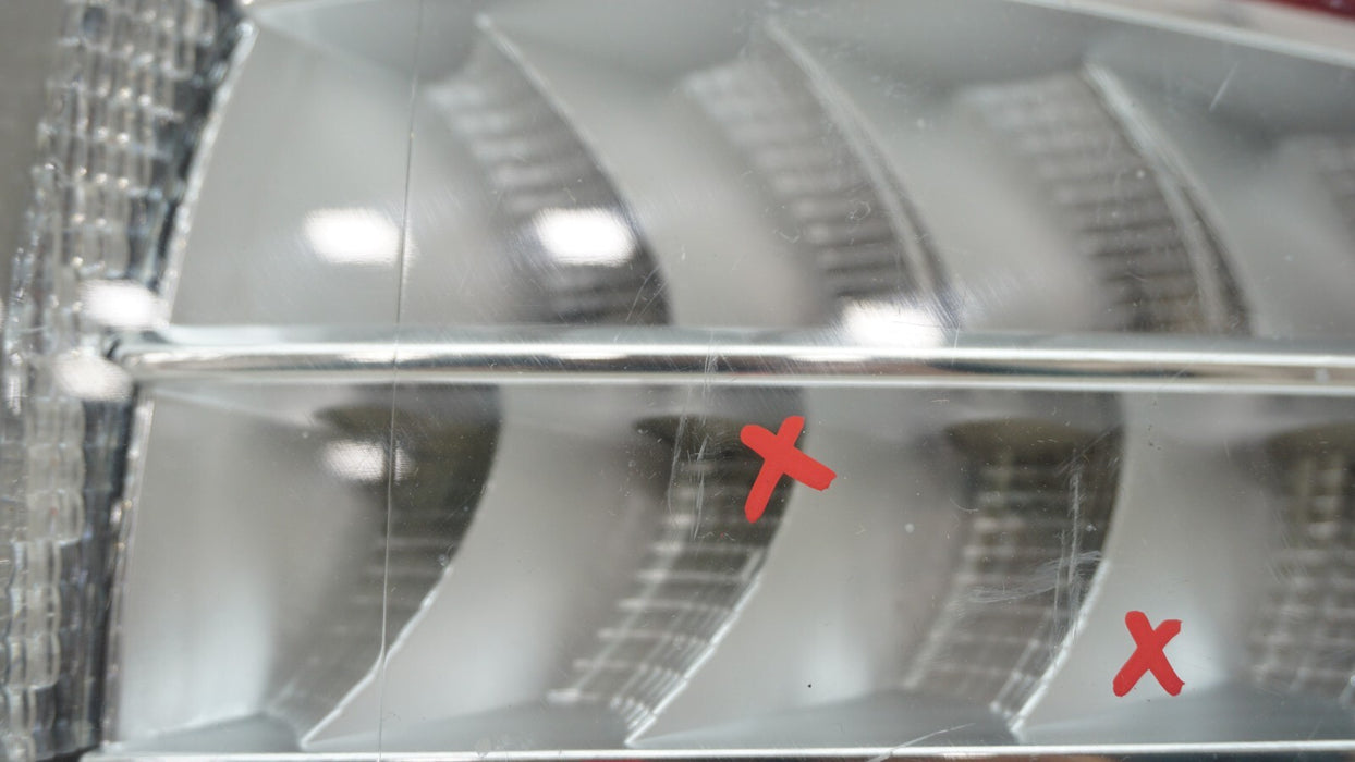 2015-2018 FORD EDGE REAR RIGHT PASSENGER SIDE TAIL LIGHT OEM 15 16 17 18