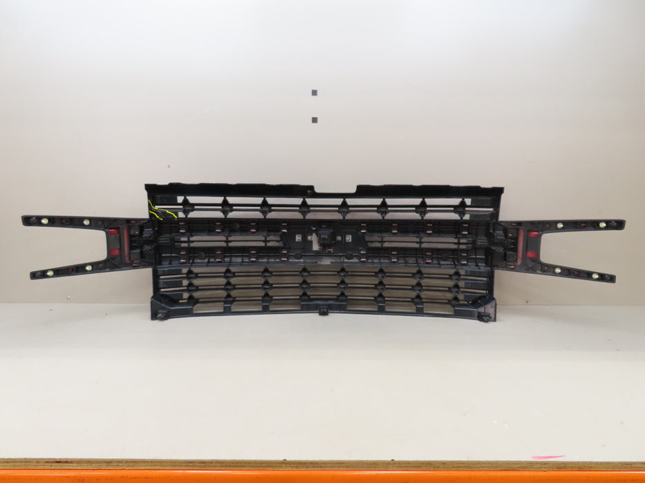 2019-2021 CHEVROLET SILVERADO 1500 FRONT RADIATOR GRILLE GRILL OEM